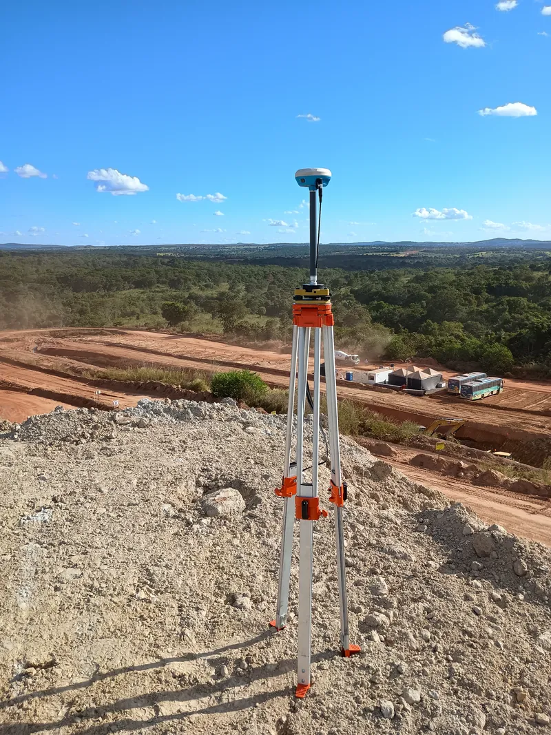 Equipe CAD360 em serviço de campo
